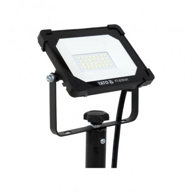 Lempa / prožektorius su stovu SMD LED 20W 1900LM 4